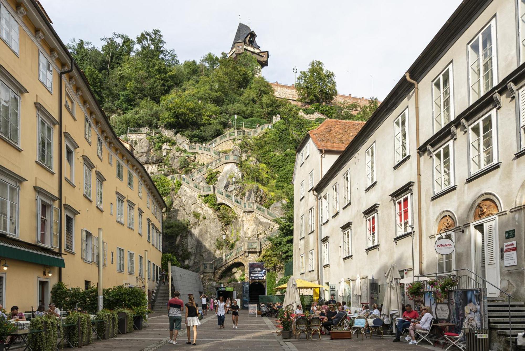Apartment Schlossberg Panorama By Hero Homes - Erstklassige Lage Im Historischen Zentrum - Self-check-in *